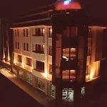 дафи 3*