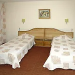 дафи 3*