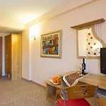 Dafi Hotel 3*